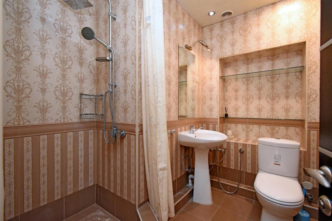Galaxy Inn Luxury Hostel In Center Erivan Dış mekan fotoğraf