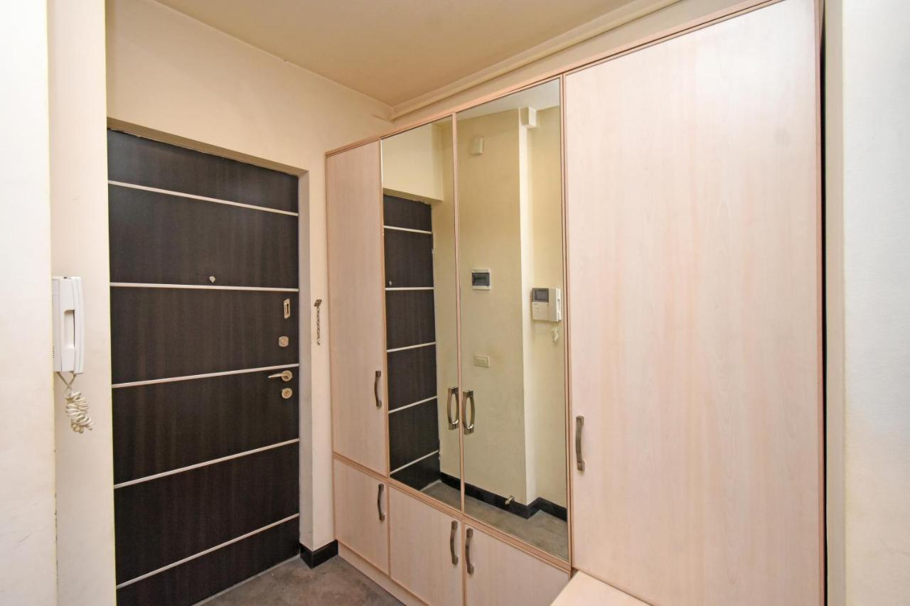 Galaxy Inn Luxury Hostel In Center Erivan Dış mekan fotoğraf