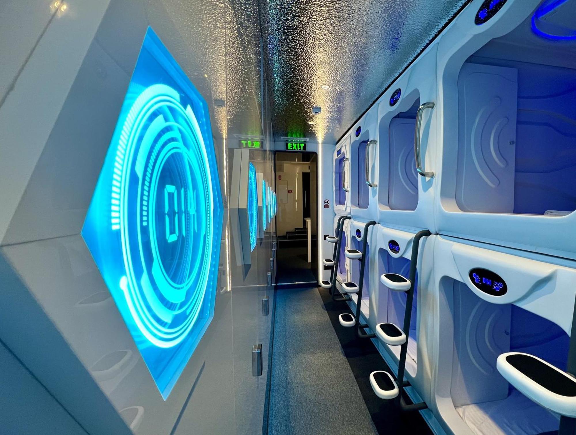 Galaxy Inn Luxury Hostel In Center Erivan Dış mekan fotoğraf